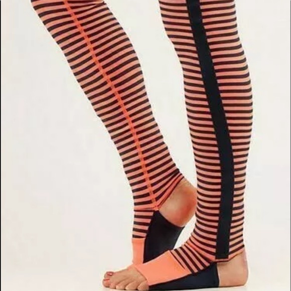 Lululemon Accessories - Lululemon Eternal Leg Warmers II Classic Stripe